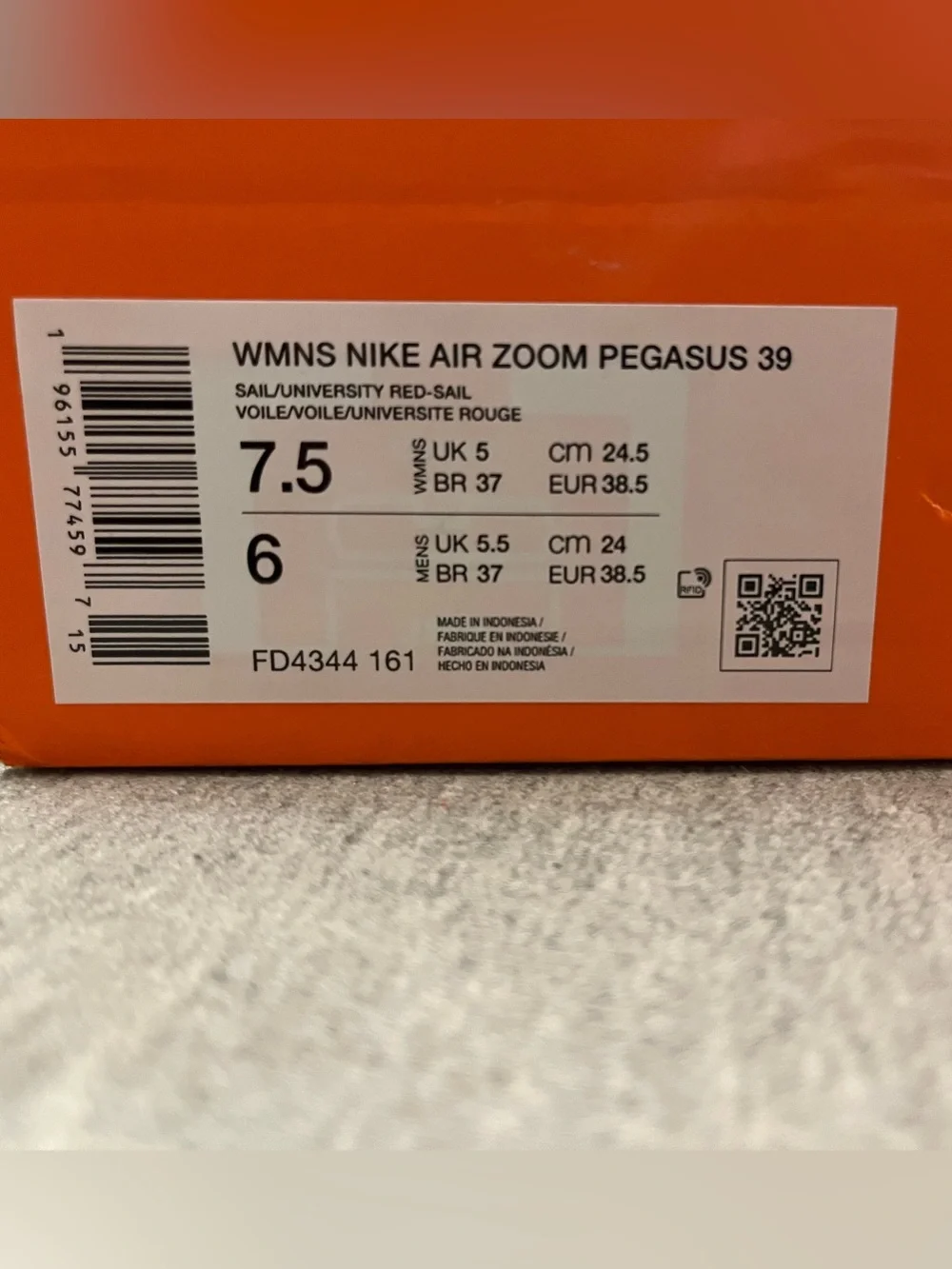 Nike Air Zoom Pegasus 39 Sail University Red Women's Shoe Size 7.5 FD4344-161